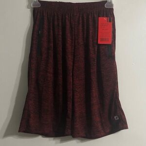 Big boy Short two side zip up pockets pull on red. Size 14/16